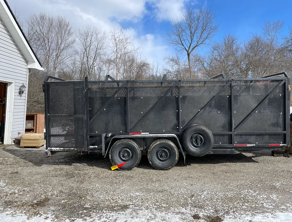 2 Yard Dumpster Rental in Bithlo, FL